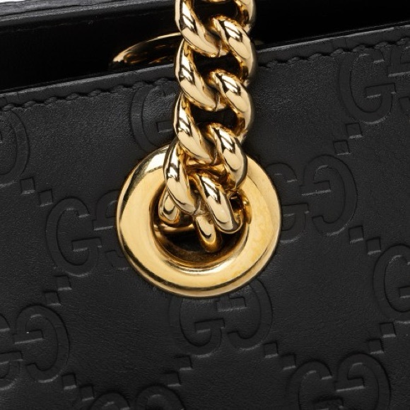 Gucci Black Leather Shoulder Bag - Picture 11 of 14